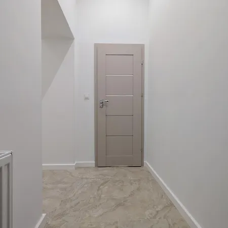 Rynek With Balcony By Bookinghost * Вроцлав